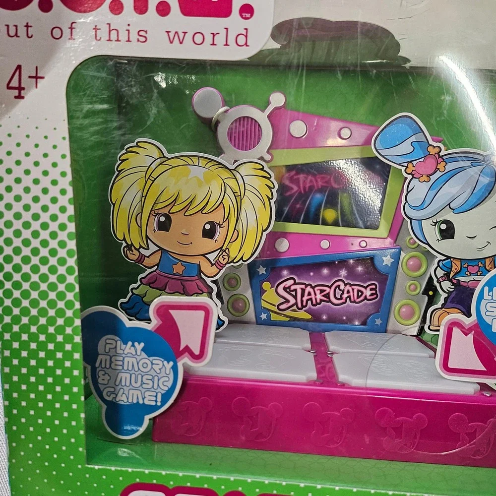 Blip Toys O.O.T.W. Starcade Playset Kids NIB Pink Lights Sounds Dance Stage 2012